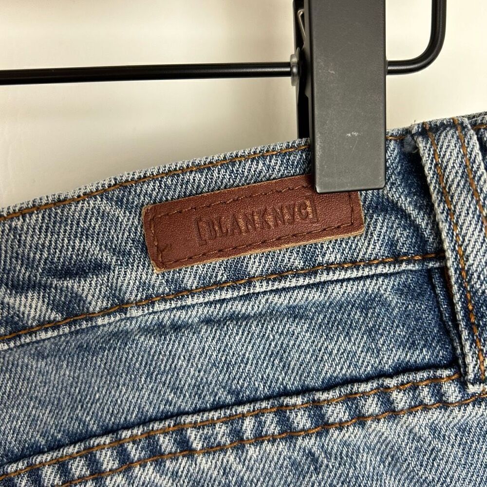 Blank NYC The Barrow Vintage High Rise short blue denim jean Sz 28 distressed - Picture 4 of 10